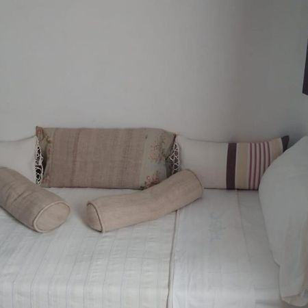 Mehek Apartment Асила Екстериор снимка