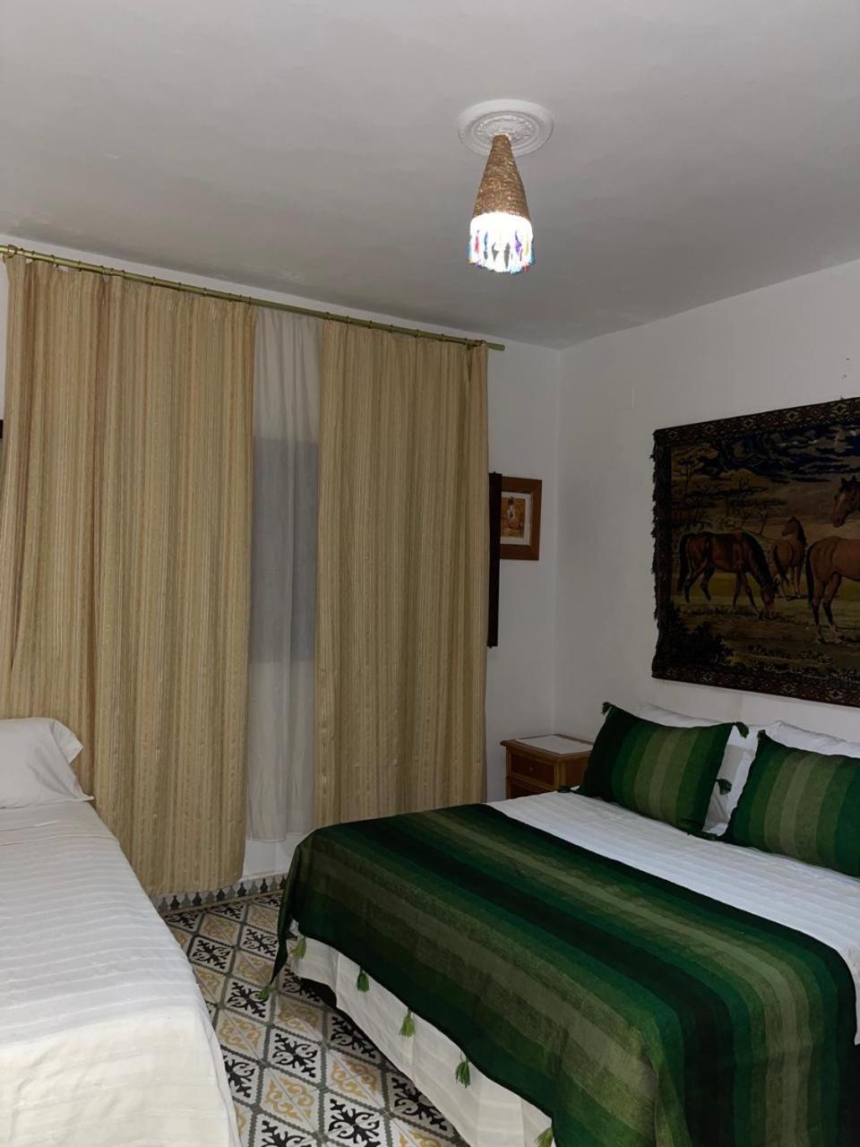 Mehek Apartment Асила Екстериор снимка