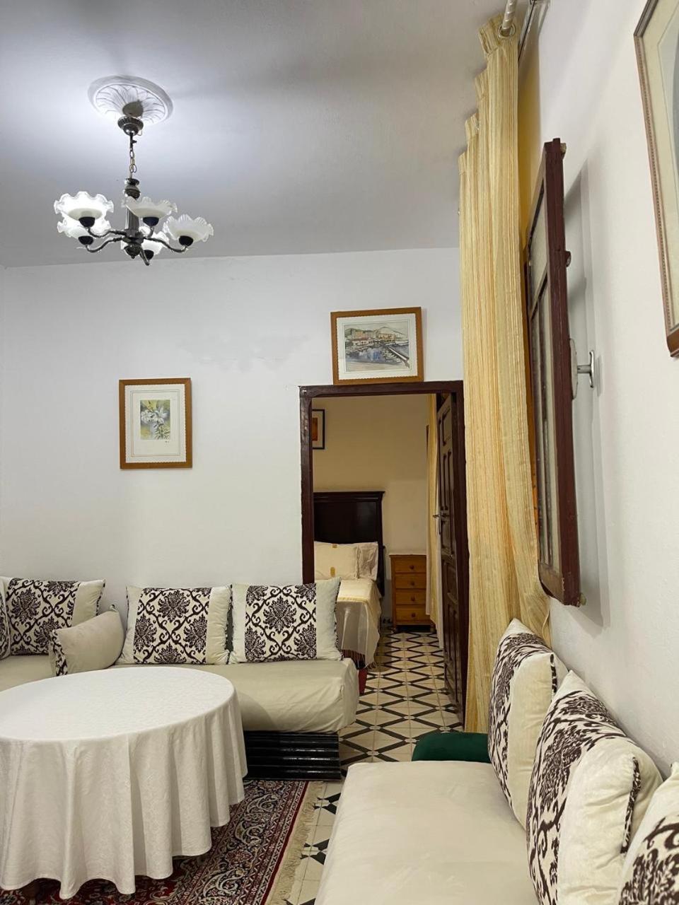 Mehek Apartment Асила Екстериор снимка