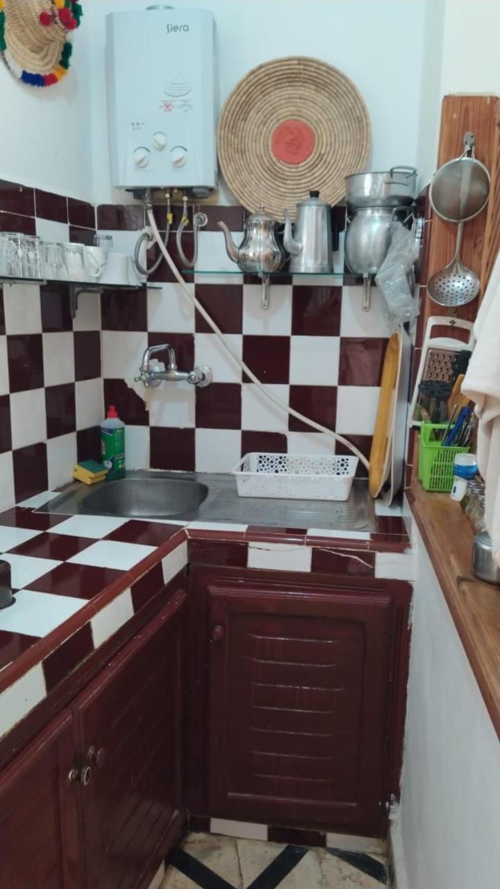 Mehek Apartment Асила Екстериор снимка