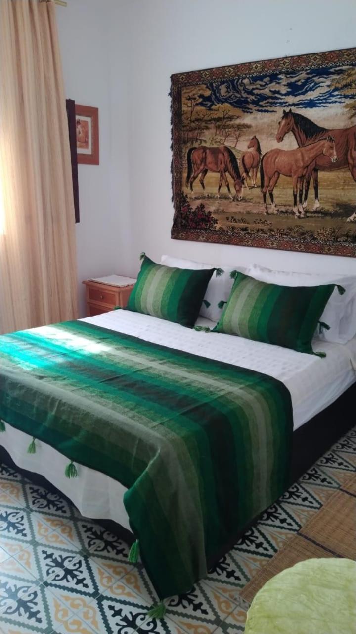 Mehek Apartment Асила Екстериор снимка