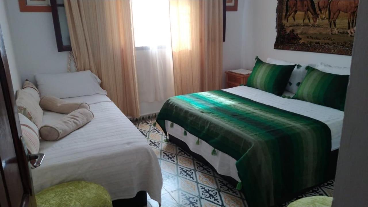 Mehek Apartment Асила Екстериор снимка