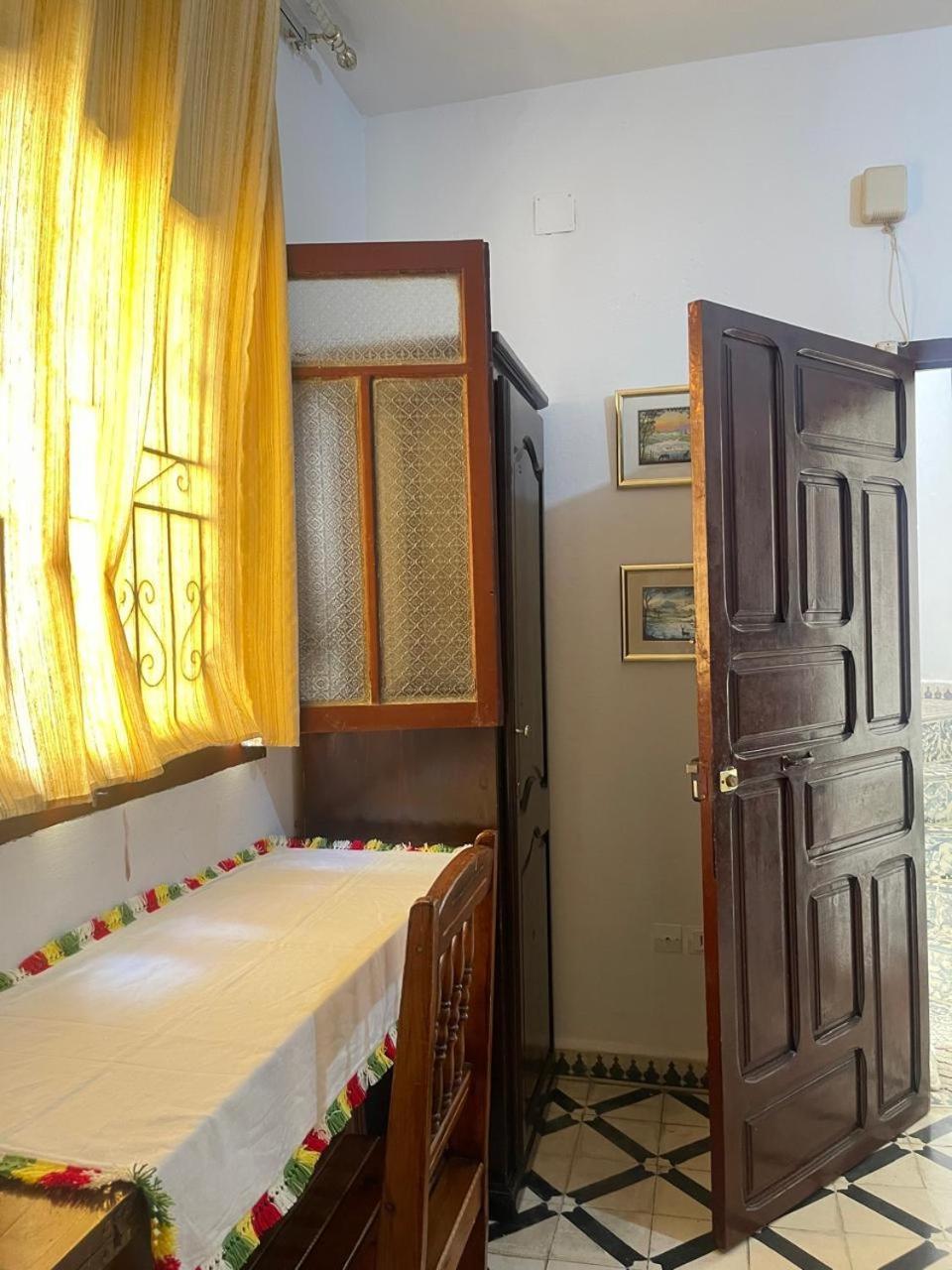 Mehek Apartment Асила Екстериор снимка