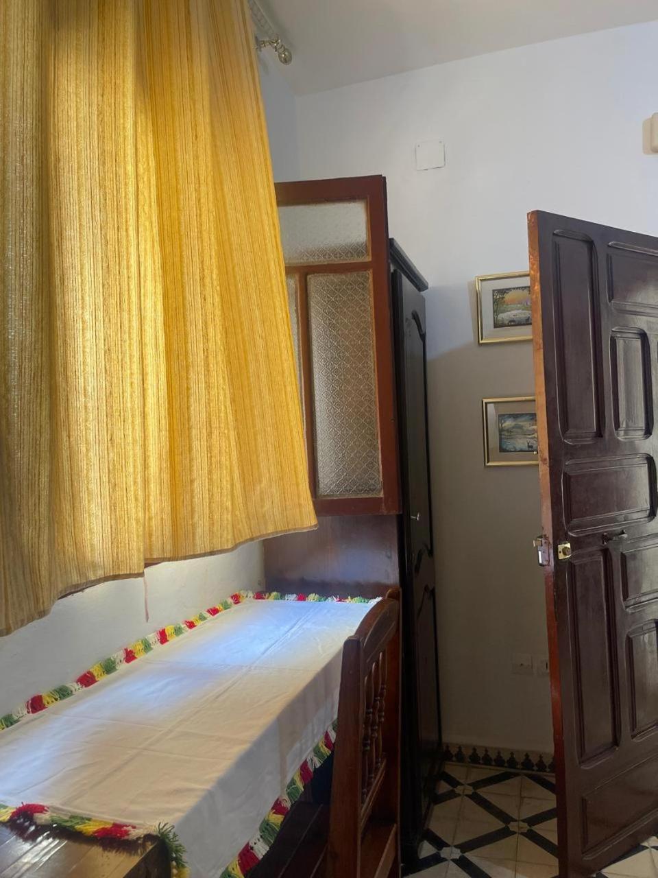 Mehek Apartment Асила Екстериор снимка