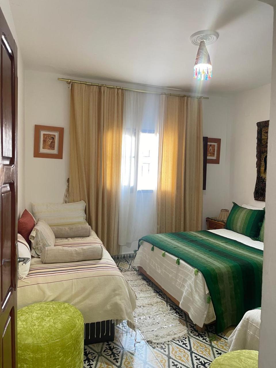 Mehek Apartment Асила Екстериор снимка