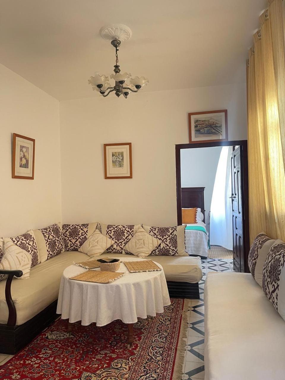 Mehek Apartment Асила Екстериор снимка